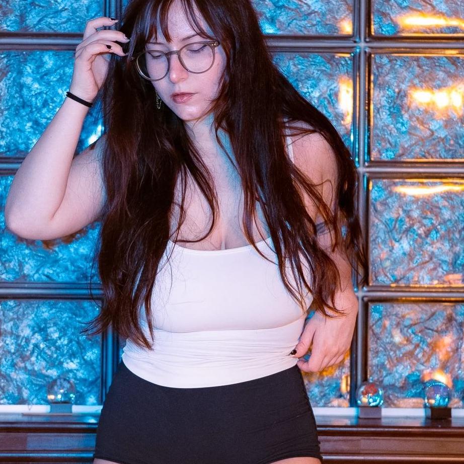 Bigtittygothegg Bigtittygoth